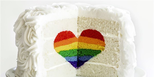 Regnbåge Heart Cake