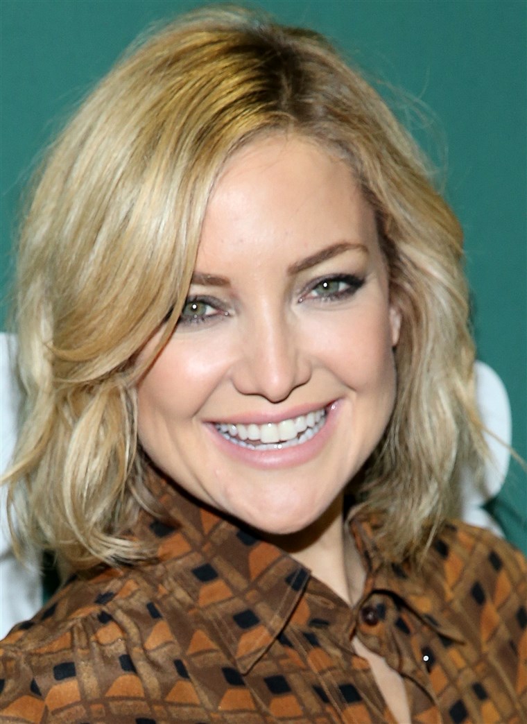 Kate Hudson Signs Copies Of 