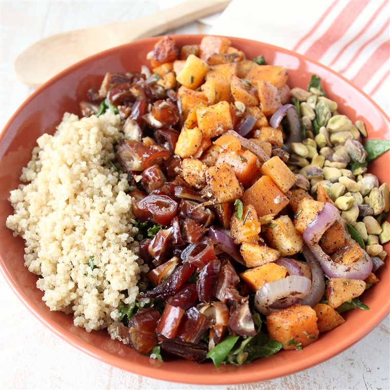 Rostad Butternut Squash, Spinach and Kale Salad recipe