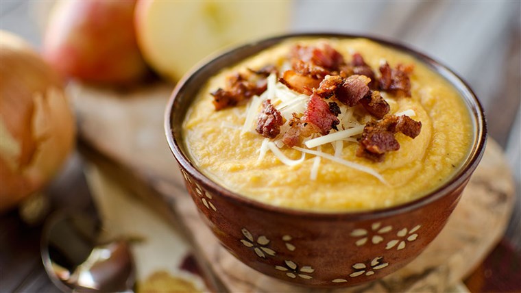Rostad Butternut Squash and Bacon Soup recipe