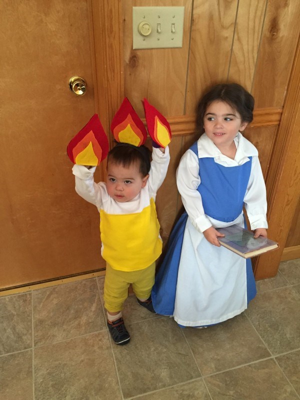Lăsa your little trick-or-treaters shine bright in these Disney-themed, handmade costumes.