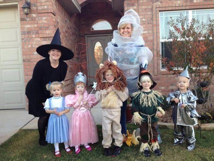 Šeima Halloween Costumes: The Wizard of Oz