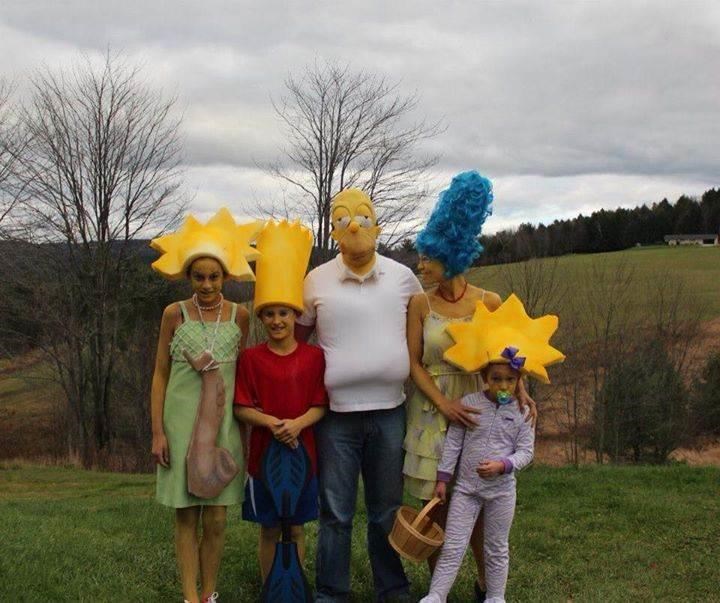 Šeima Halloween Costumes: The Simpsons