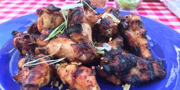 Grillad Peanut Butter and Jelly Chicken Wings