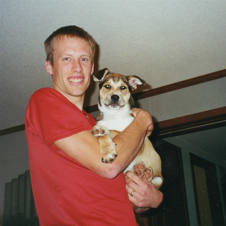Ben Moon met Denali at an animal shelter in November 1999.