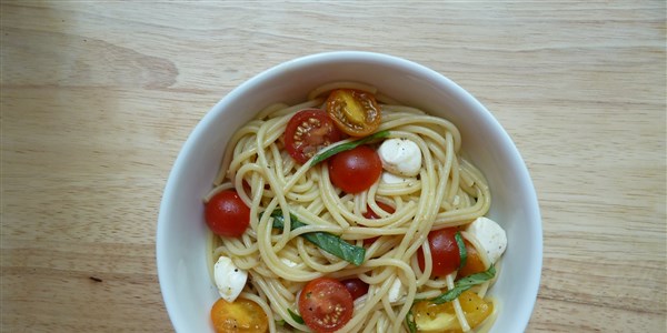 Färsk Tomato Spaghetti 