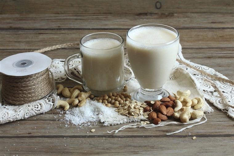 Vegetarian milk, nuts, soya beans and oats