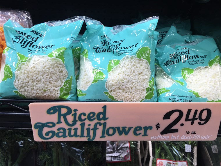 Färsk cauliflower rice at Trader Joe's