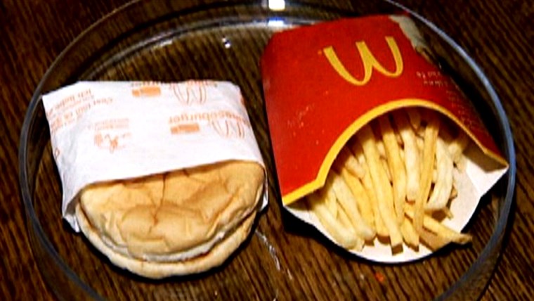 Тхе last McDonalds hamburger in Iceland