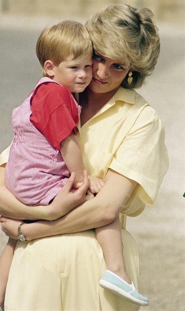 Princesė Diana with Prince Harry
