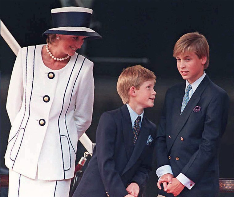 The two princes and their mom in 1995. 