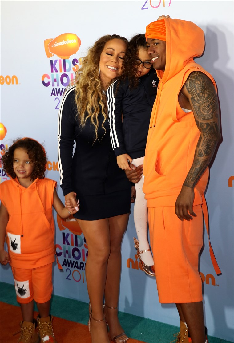 Mariah Carey and Nick Cannon arrive with their twins at Nickelodeon's 2023 Kids' Choice Awards 